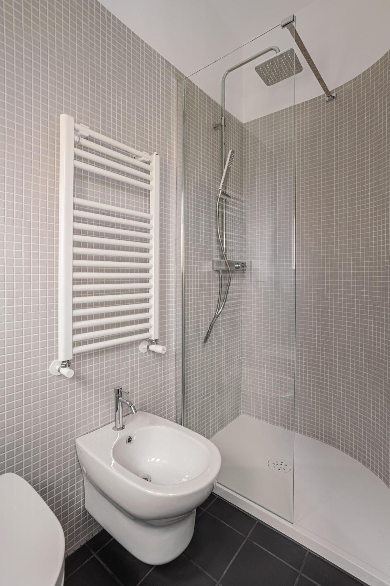 4Bnb - Suites Del Gallo โรม ภายนอก รูปภาพ